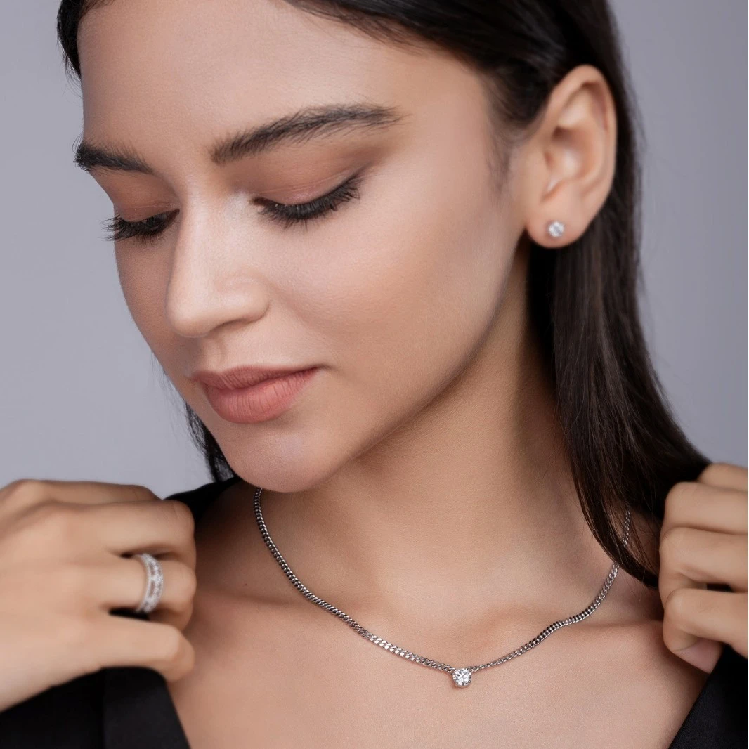 Sueño eterno – Collar con moissanita brillante en plata esterlina S925