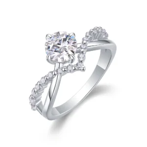 Destello puro – Anillo cerrado de moissanita en plata S925 ideal para boda